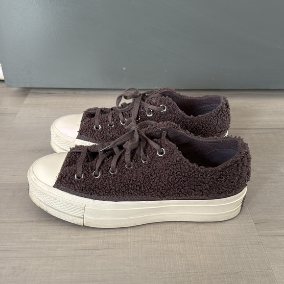 Converse Platform Low Cozy Sherpa Sneakers - Picture 3 of 8